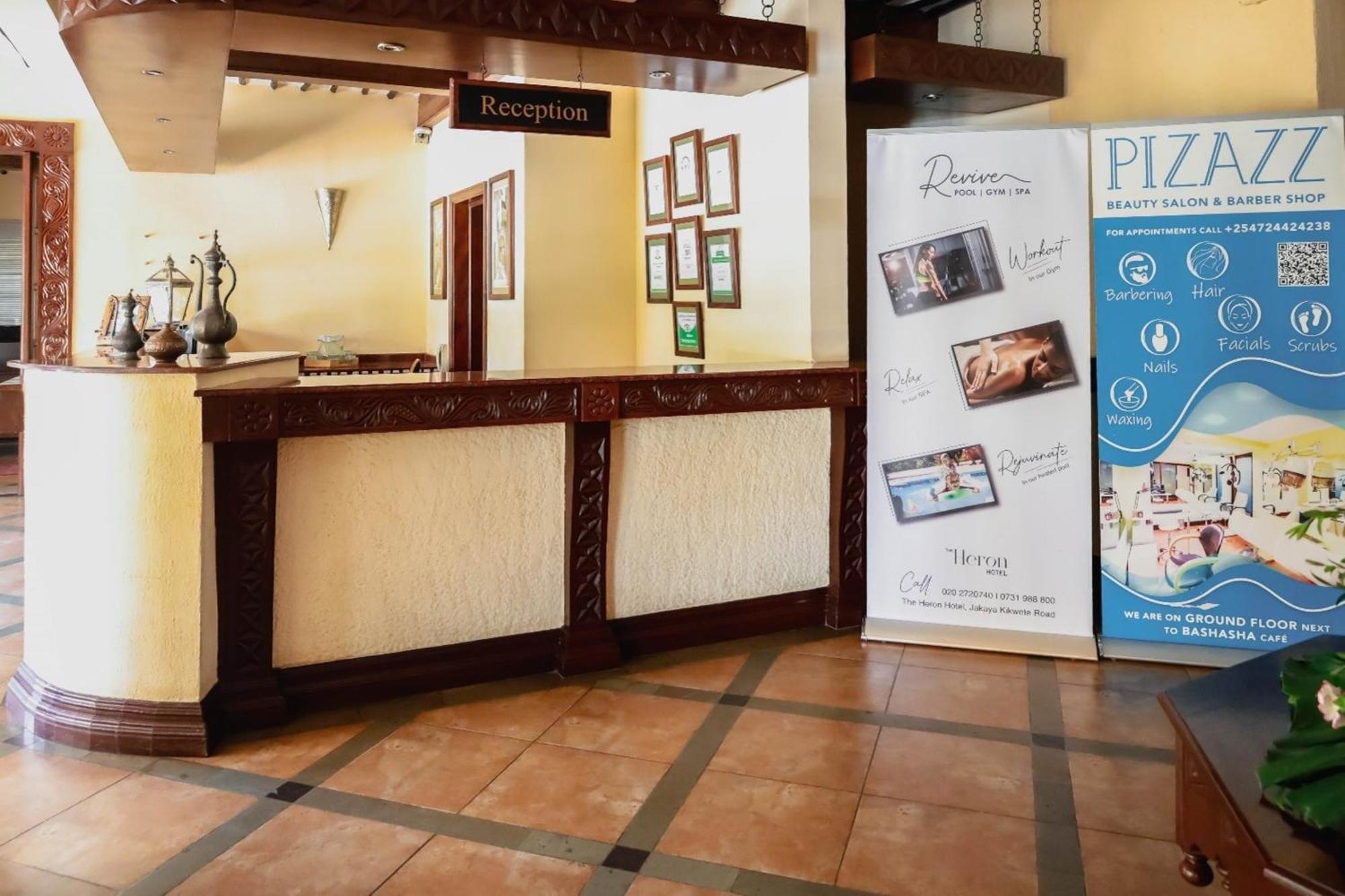 The Heron By Sarovar Portico India Hotel