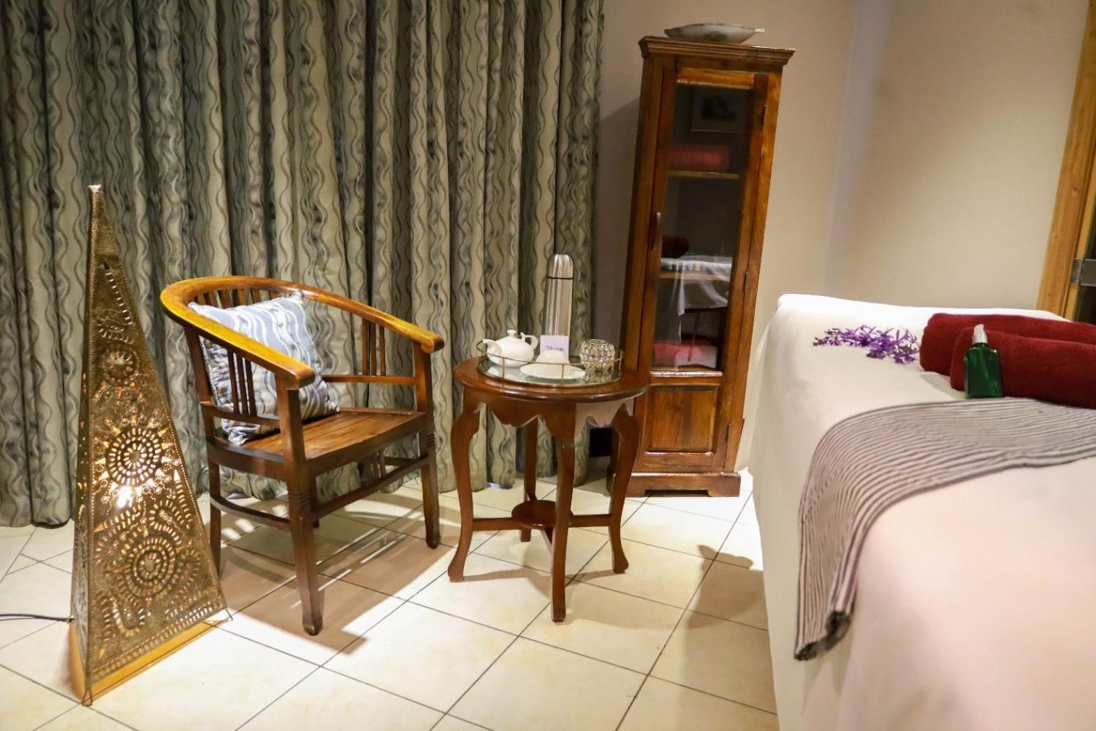 The Heron By Sarovar Portico India 4*