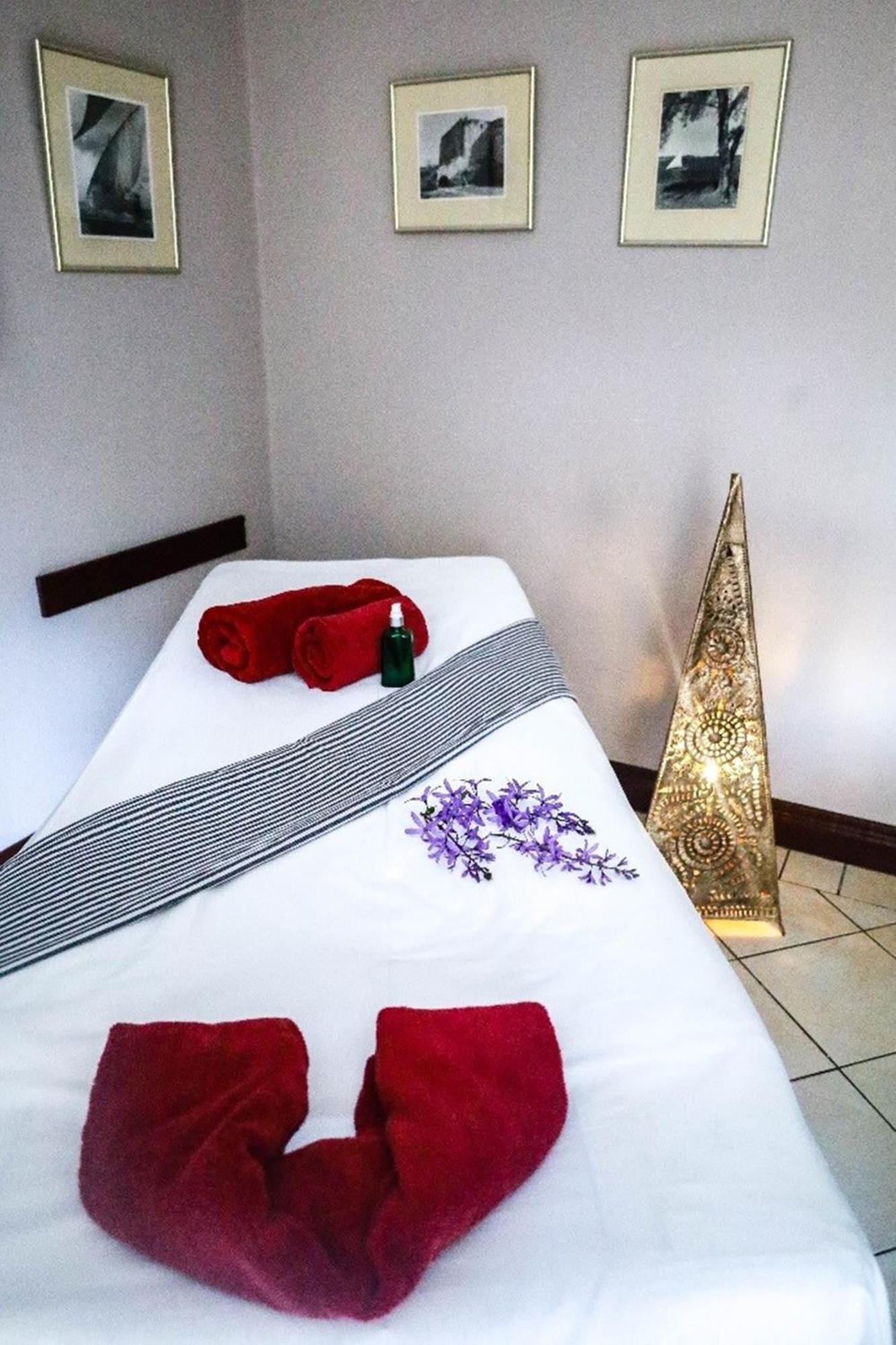 The Heron By Sarovar Portico India 4*