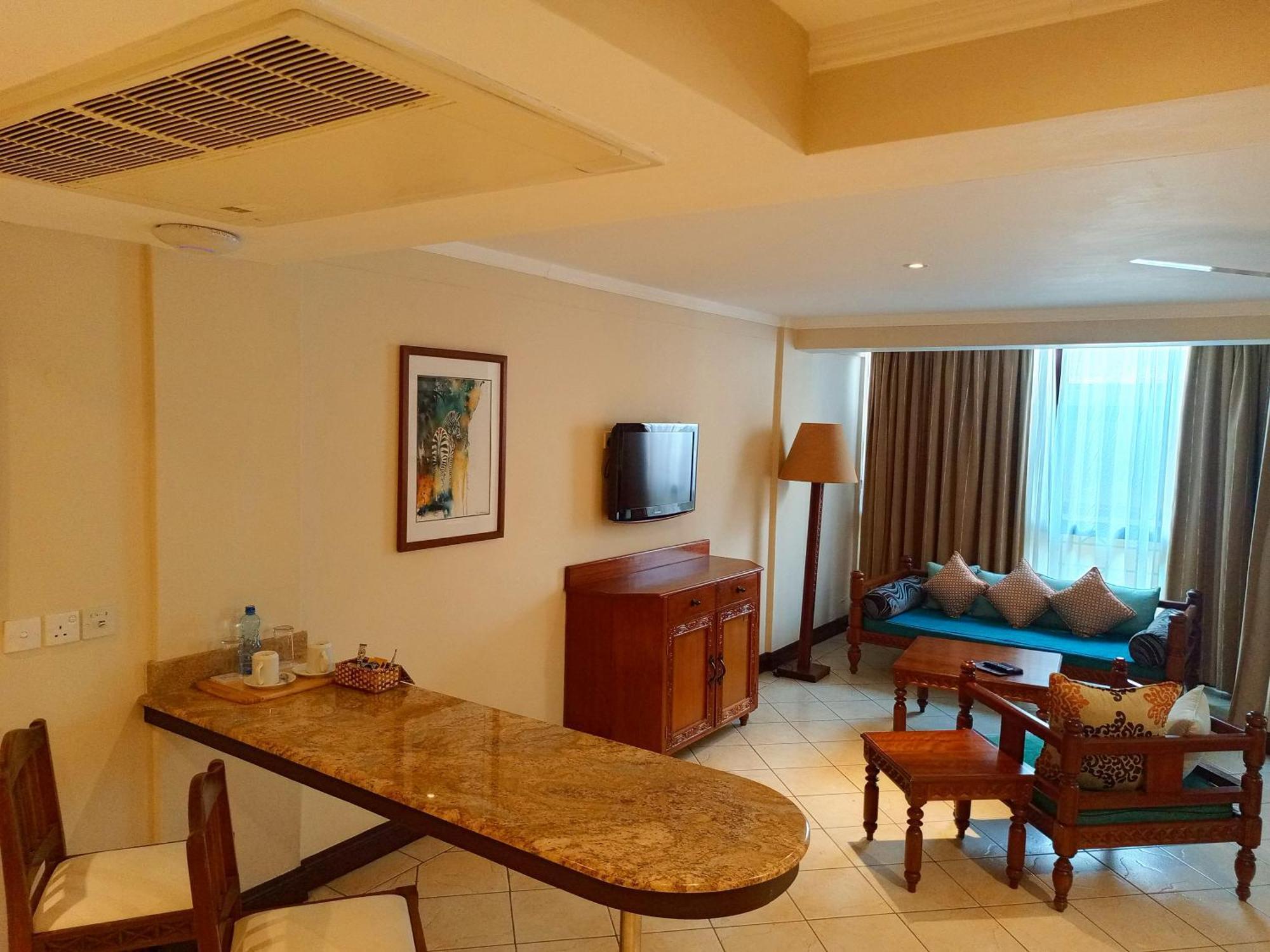 The Heron By Sarovar Portico India