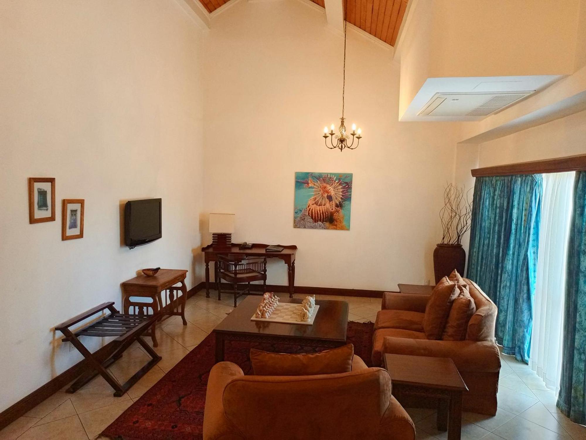 The Heron By Sarovar Portico India